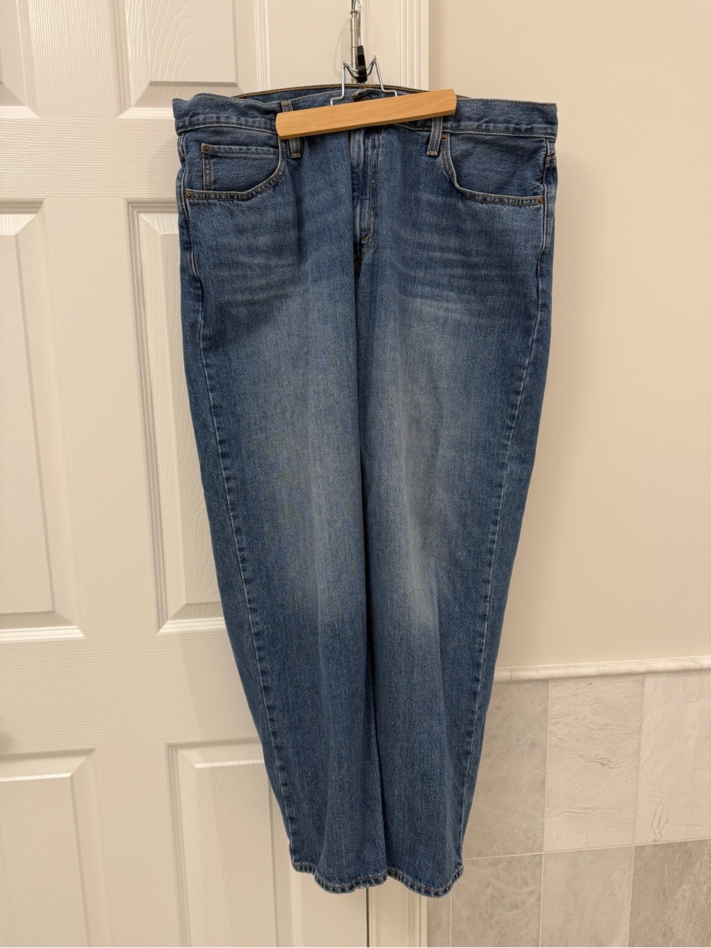 Levi's Women's Mid Blue Boyfriend Jeans